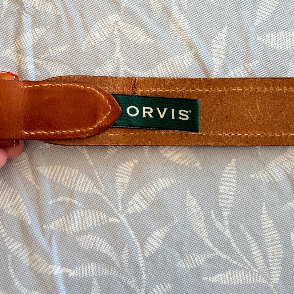 Orvis Brown Leather Belt with Green Label - Picture 2 of 4